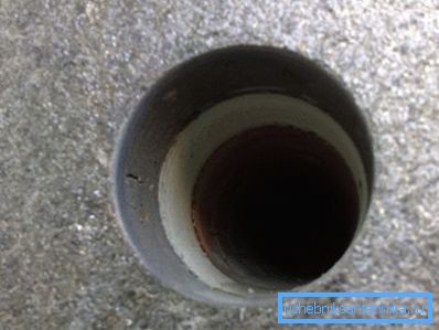 Diamantbohren ergibt die gleichmäßigsten Löcher. Diamantbohren ergibt die gleichmäßigsten Löcher.