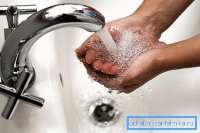 Unterbrechungsfreier Betrieb des Waschtischs Unterbrechungsfreier Betrieb des Waschtischs