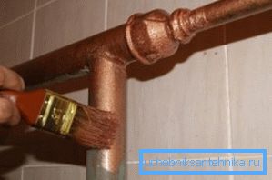 Die meisten Hammerlacke werden nicht nur direkt auf Rost aufgetragen, sondern haben auch ein hervorragendes Aussehen, wenn sie getrocknet sind.