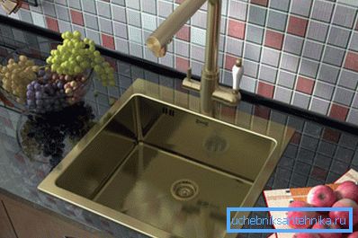 Bronze Spüle für die Küche - ein Zeichen der Solidität Bronze Spüle für die Küche - ein Zeichen der Solidität