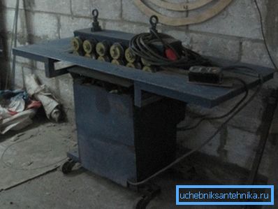 Gebrauchte Nahtwalzmaschine. Gebrauchte Nahtwalzmaschine.