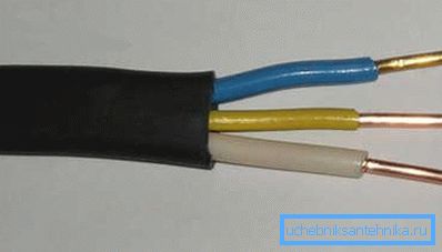 Je größer die Leistung des Systems ist, desto dicker ist das zu verwendende Kabel. Je größer die Leistung des Systems ist, desto dicker ist das zu verwendende Kabel.