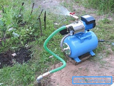 Um sauberes Wasser zu erhalten, müssen Sie ein Filtersystem installieren. Um sauberes Wasser zu erhalten, müssen Sie ein Filtersystem installieren.