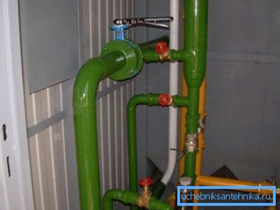 Sogar auf Haushaltsebene können wir durch die Farbgebung neutrale Flüssigkeiten sofort von Gas unterscheiden. Sogar auf Haushaltsebene können wir durch die Farbgebung neutrale Flüssigkeiten sofort von Gas unterscheiden.