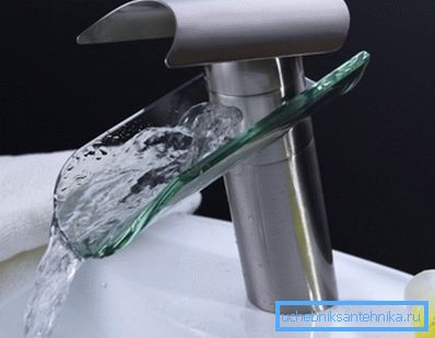 Auch der Glasmischer ist bereits zur Norm geworden. Auch der Glasmischer ist bereits zur Norm geworden.