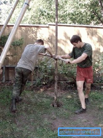 Für die Arbeit können Sie ein einfaches Werkzeug verwenden. Für die Arbeit können Sie ein einfaches Werkzeug verwenden.