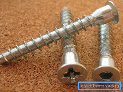 Europins werden zum Verbinden von Spanplatten verwendet. Europins werden zum Verbinden von Spanplatten verwendet.