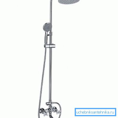 Mischer mit zwei Ventilen, Regendusche und Auslauf Mischer mit zwei Ventilen, Regendusche und Auslauf