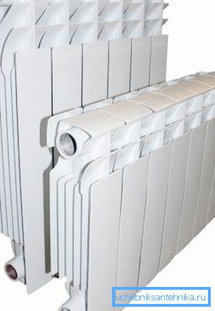 Dural-Heizkörper - eine fortgeschrittene Version von Aluminium, die eine hohe Festigkeit aufweist Dural-Heizkörper - eine fortgeschrittene Version von Aluminium, die eine hohe Festigkeit aufweist