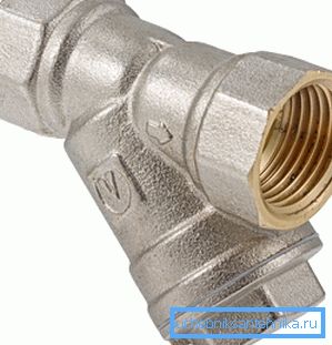 Der Grobfilter ist einfach und zuverlässig. Der Grobfilter ist einfach und zuverlässig.