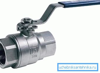 Foto des Krans am Heizkörper montiert Foto des Krans am Heizkörper montiert