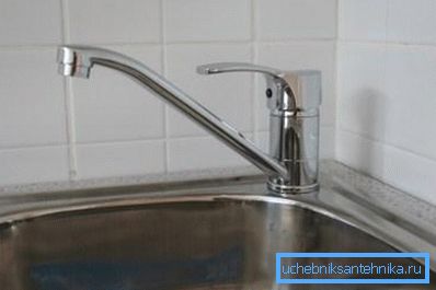 Foto des Küchenhahns Foto des Küchenhahns