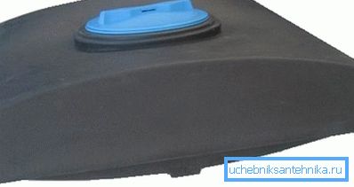 Foto eines flachen Beckens für eine Sommerdusche Foto eines flachen Beckens für eine Sommerdusche