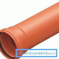 Foto-PVC-Rohr, das die Funktionen des Abflusses perfekt erfüllt Foto-PVC-Rohr, das die Funktionen des Abflusses perfekt erfüllt