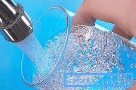 Gut gereinigtes Wasser Gut gereinigtes Wasser