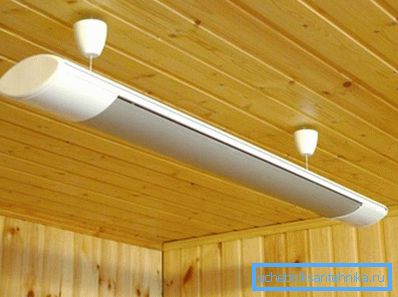 Infrarotstrahler können auch ein Haus schnell und effizient heizen. Infrarotstrahler können auch ein Haus schnell und effizient heizen.