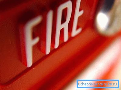Technische Netzwerke im Haus müssen den Brandschutzanforderungen entsprechen Technische Netzwerke im Haus müssen den Brandschutzanforderungen entsprechen