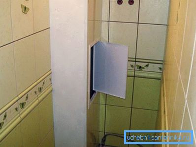 2777 Aus Kunststoffplatten