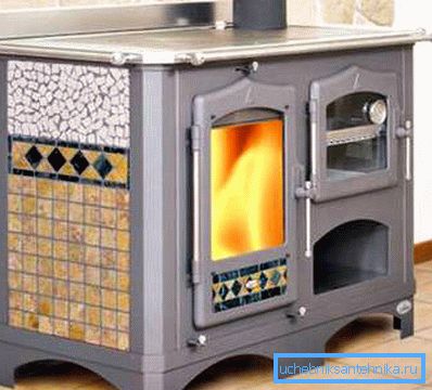 Kamin mit Wassermantel Kamin mit Wassermantel