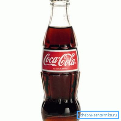 Coca-Cola hat sich als wirksamer nationaler Toilettenreiniger etabliert Coca-Cola hat sich als wirksamer nationaler Toilettenreiniger etabliert