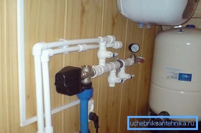 Komfortable Landruhe ist in einem Landhaus ohne fließendes Wasser nicht denkbar Komfortable Landruhe ist in einem Landhaus ohne fließendes Wasser nicht denkbar