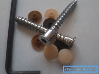 Rückmelder, Steckschlüssel und Kunststoffstecker