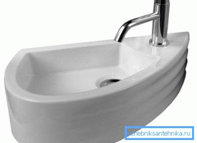 Das Design ist keine Standardgröße. Das Design ist keine Standardgröße.