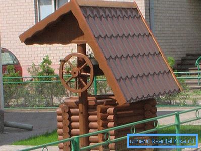 Schöne Brunnen zum Schenken, als auffällige dekorative Gebäude, ziehen den Blick auf sich. Schöne Brunnen zum Schenken, als auffällige dekorative Gebäude, ziehen den Blick auf sich.