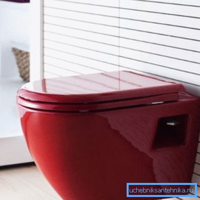 314 Die rote Toilette des Hängetyps wird in jedem Raum unabhängig von der Größe einen hellen Akzent setzen.