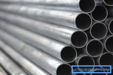Amateurfoto des Materials von der Vorderseite, wo Messungen erforderlich sind Amateurfoto des Materials von der Vorderseite, wo Messungen erforderlich sind