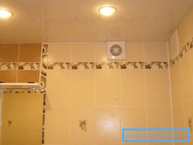 Amateurfoto von installierten Ansaug- und Auspuffsystemen in den Räumlichkeiten dieses Typs Amateurfoto von installierten Ansaug- und Auspuffsystemen in den Räumlichkeiten dieses Typs