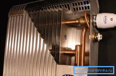 Kupfer-Aluminium-Konstruktion. Kupfer-Aluminium-Konstruktion.