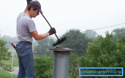 Mechanische Reinigung machen Sie es selbst.
