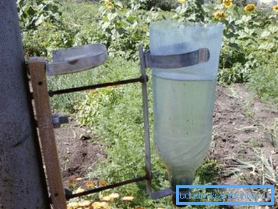Sie können Ihre Hände mit verschiedenen Armaturen waschen. Sie können Ihre Hände mit verschiedenen Armaturen waschen.