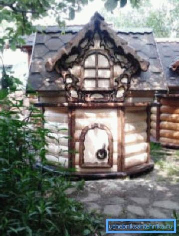Auf dem Foto - gut gemacht in russischen Traditionen. Auf dem Foto - gut gemacht in russischen Traditionen.