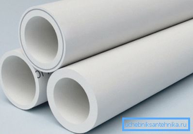 Auf dem Foto: Polypropylen eignet sich hervorragend für die Herstellung einer Vielzahl von Pipelines. Auf dem Foto: Polypropylen eignet sich hervorragend für die Herstellung einer Vielzahl von Pipelines.
