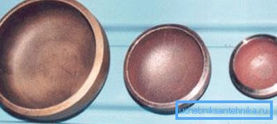 Das Foto zeigt die verschiedenen Größen der Metallstecker. Das Foto zeigt die verschiedenen Größen der Metallstecker.