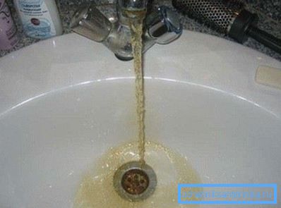 Auf dem Foto - das Ergebnis der Verschlammung des Grundwasserleiters. Auf dem Foto - das Ergebnis der Verschlammung des Grundwasserleiters.