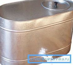 Verzinkter Wassertank mit 95 L Hahn Verzinkter Wassertank mit 95 L Hahn