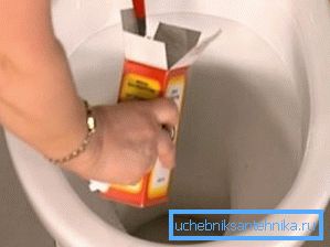 Sicherlich weiß jeder, dass Soda bei kleinen Verstopfungen hilft - falls keine speziellen Werkzeuge zur Verfügung stehen. Sicherlich weiß jeder, dass Soda bei kleinen Verstopfungen hilft - falls keine speziellen Werkzeuge zur Verfügung stehen.