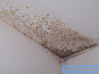 Schimmelbildung wegen unzureichendem Luftaustausch Schimmelbildung wegen unzureichendem Luftaustausch