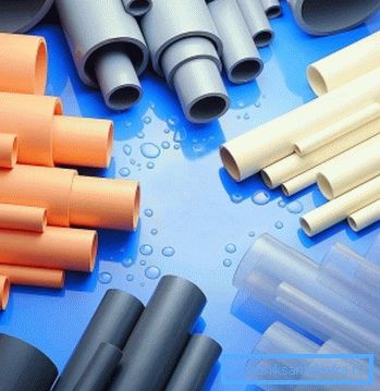 Entsorgen Sie einfache Metallrohre zugunsten moderner Metallkunststoffe oder anderer Materialien. Entsorgen Sie einfache Metallrohre zugunsten moderner Metallkunststoffe oder anderer Materialien.
