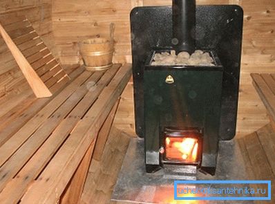 Die Sauna mit den eigenen Händen mit einem Ofen heizen Die Sauna mit den eigenen Händen mit einem Ofen heizen
