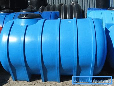 1240 Lagertanks aus Kunststoff
