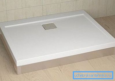 Flache rechteckige Duschwanne 110x90 cm Flache rechteckige Duschwanne 110x90 cm