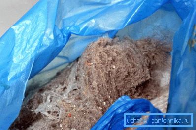 Dichter Staub, der Wärmeübertragungsplatten blockieren kann Dichter Staub, der Wärmeübertragungsplatten blockieren kann