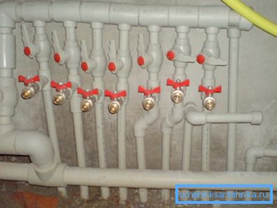 Polypropylenverteiler - die billigste und unzuverlässigste Option. Polypropylenverteiler - die billigste und unzuverlässigste Option.