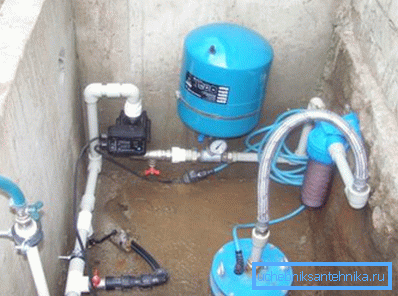 Nach dem Aufbau des Fundaments können Sie die notwendige Ausrüstung für Wasser sicher installieren Nach dem Aufbau des Fundaments können Sie die notwendige Ausrüstung für Wasser sicher installieren