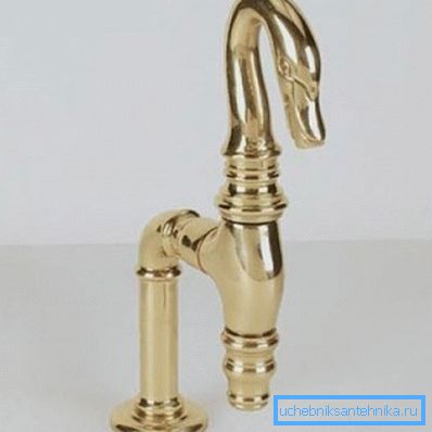 Vergoldetes Produkt. Vergoldetes Produkt.