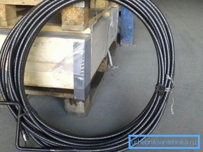 Präsentiert eine flexible Welle zusammengebaut. Präsentiert eine flexible Welle zusammengebaut.